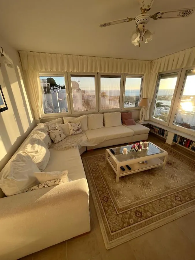 Villa Bella Vista - Near The Beach And Airport ダラマン 0*,